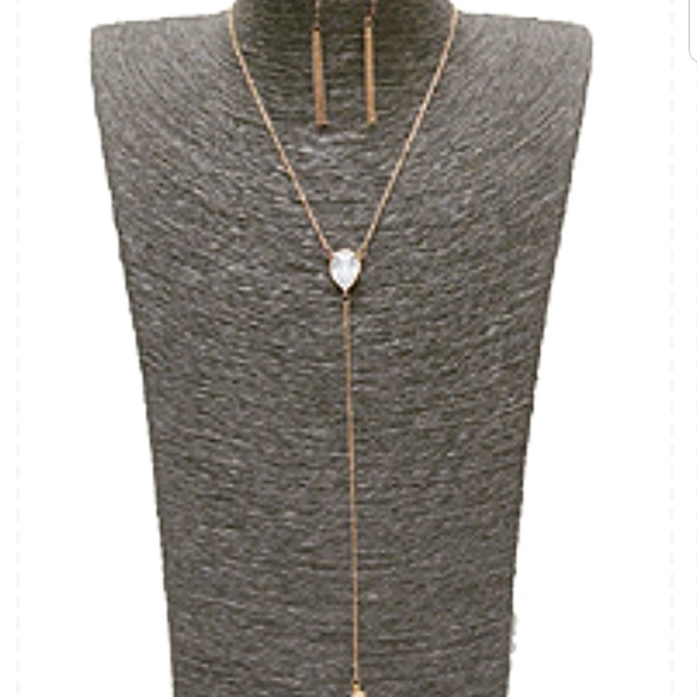 necklace and earrings set